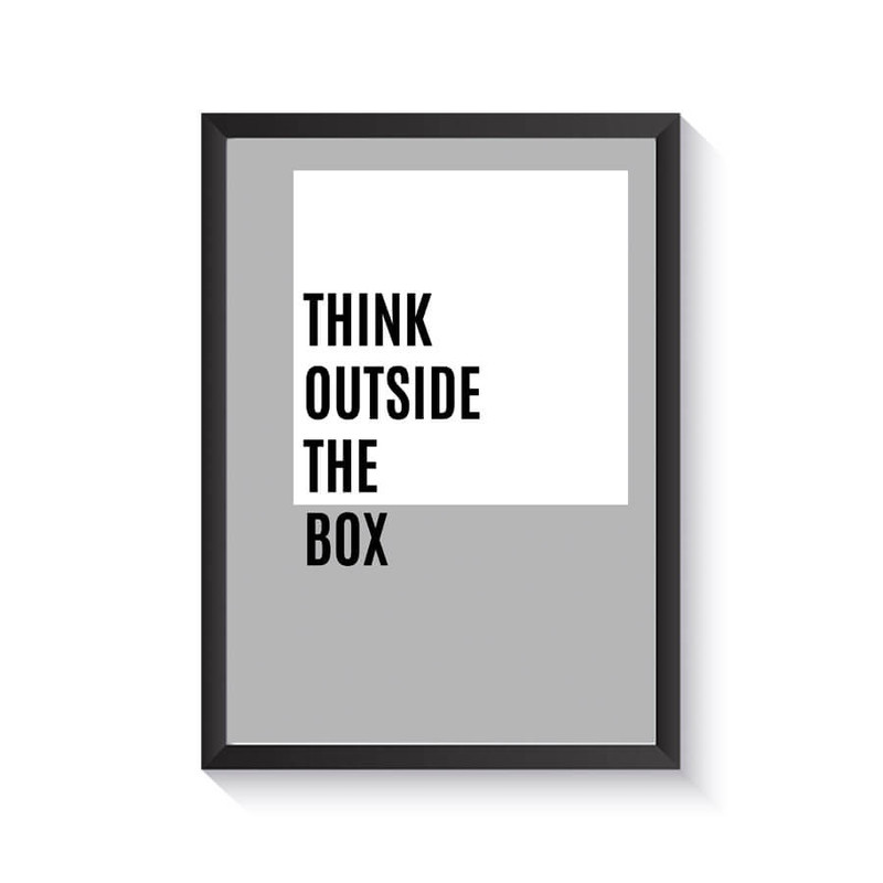 تابلو وینا مدل Think Outside The Box